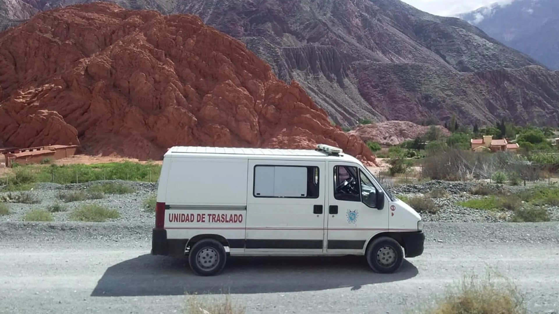 Unidad Ambulancias Ratto en zona de montaña